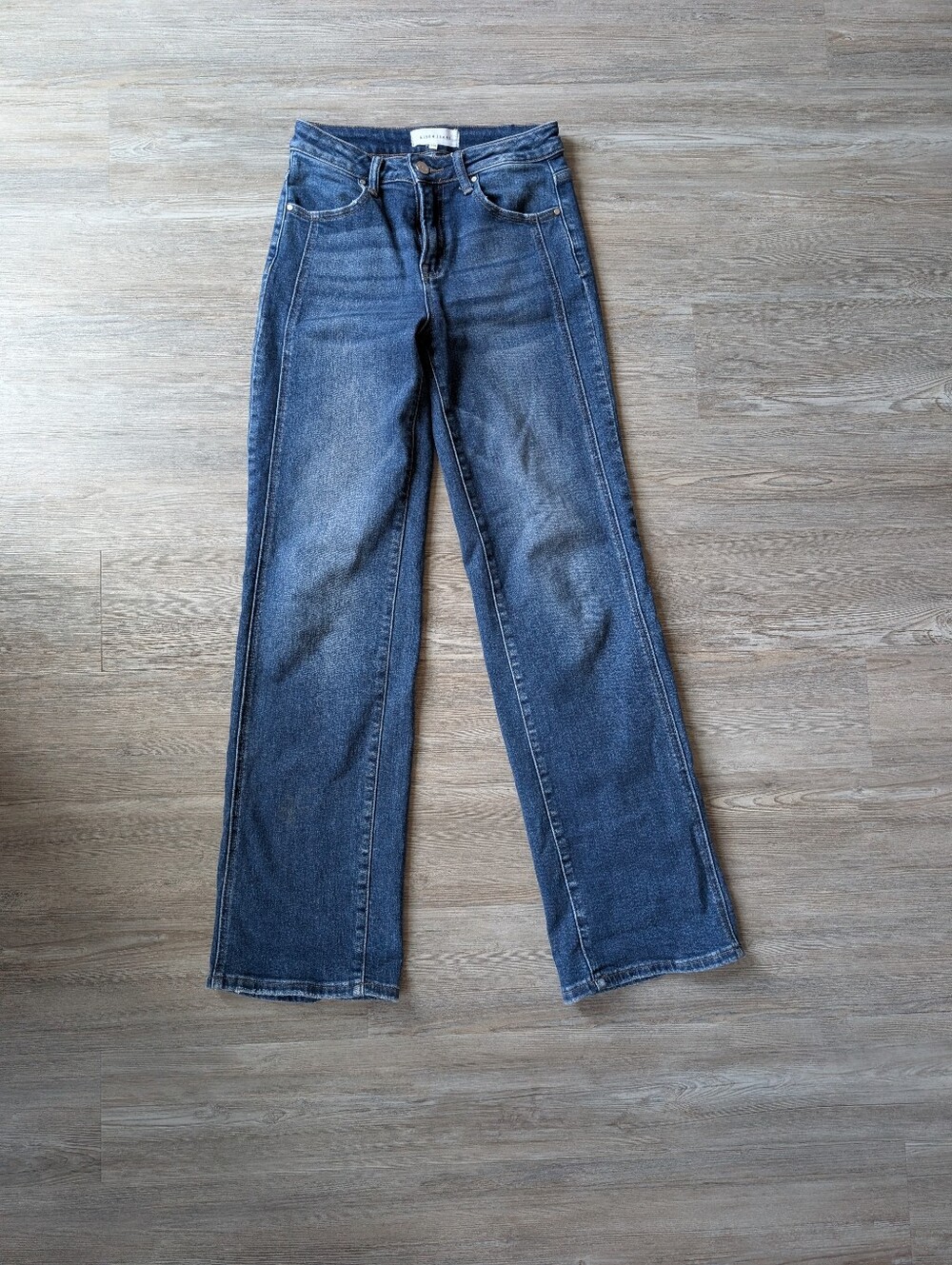 Classic Mid-Rise Dark Blue Wide-Leg Jeans